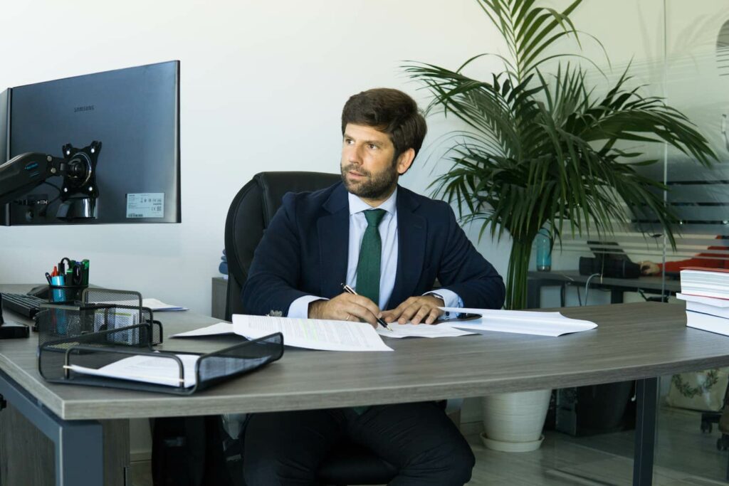 José María Perlado asesorando sobre operaciones triangulares IVA